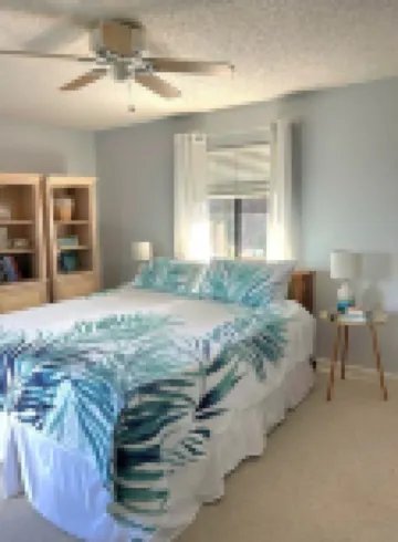 Sea Woods- Beach, Pools, FlaglerWalking Paths, Gym, Pets