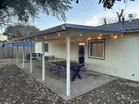 Round Rock Supernova minutes from Kalahari, Round Rock Sports Complex, and DT Hotels in Round Rock