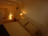 Little white house in the heart of Graus Hotels in Graus