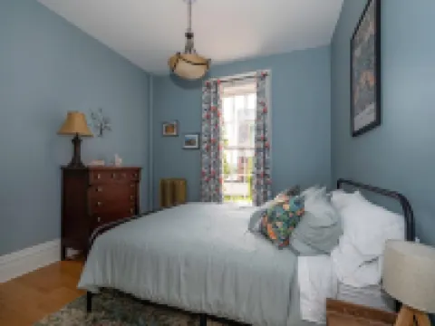 5th and Grand - Lovingly Restored Brownstone Troy NY Unit 1 Hotels in Troy