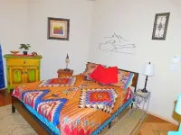 Cute and Quaint Detached Studio Casita