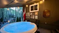 LocustLakeVillage - Lake/Beaches, HotTub, Fire Pit