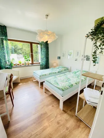 Eifel-house Ferienhaus mit 3 Schlafzimmern Nähe Phantasialand Köln Bonn Therme