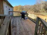 Scenic Mountain Views 4 Bed 2 Bath