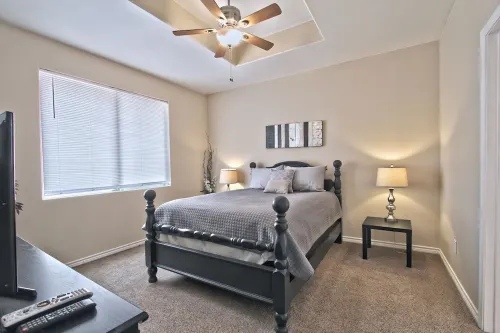 La Cueva~fantastic 3 Bedroom Home. Sleeps 6-8 People. Near Carlsbad Caverns