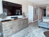 Luxury Oceanfront Condo in Daytona Beach Shores with Gorgeous Views! 4BR, 3BA