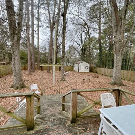 The Callaway Cottage- HOME AWAY FROM HOME!