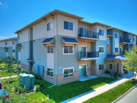 The Cascades at Jordan Creek WDSM/Pool/Tanning/Gym Отели в г. Запад Де-Мойн