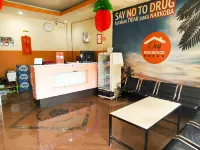 RedDoorz at Oxy Residence Manado Hotels in Mandolang
