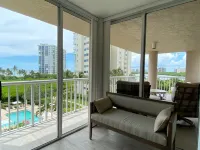 Newly Remodeled Beautiful Condo with Spectacular Views