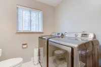 Mid Mod Inspired - WSU, WPAF Base, Soin Med Center