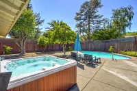 Home near Sonoma with pool & hot tub