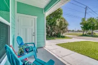 Beachside Bungalow 3 Blocks from Private Beach! Just 3 miles to Pier Park!