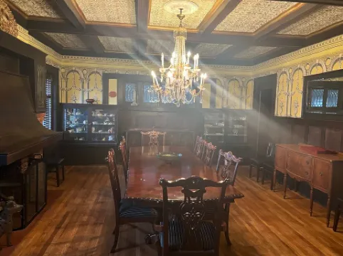 Historic mansion in the Scarritt Renaissance District Отели рядом с Международный аэропорт Канзас-Сити