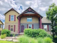 Luxury Escape, Private Hot Tub, Zero Entry Pool-Splash Pad +Air Hockey+Foosball