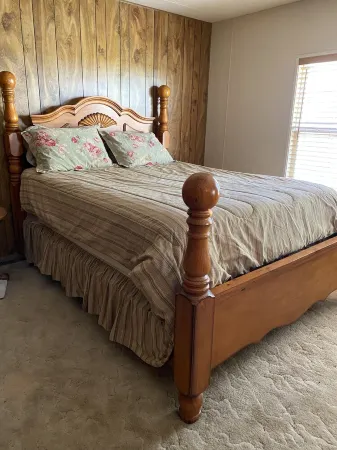 Great Family Home Near Ute Lake Отели в г. Квэй