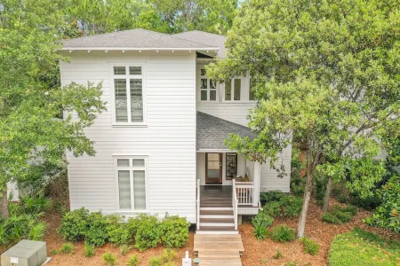 Amazing Sandestin Beach House-4 BR 3.5 BA, Golf Cart, Lux Amenities, Discounts