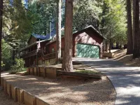 Gorgeous Deer Run Chalet (includes neighborhood lake access)