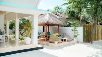 The White Bay Lombok