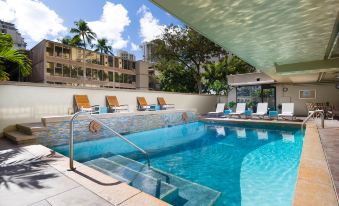 Ohia Waikiki Studio Suites