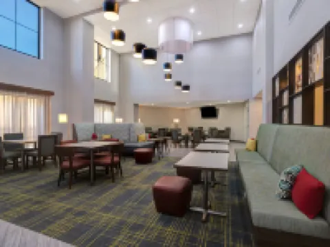 Hampton Inn & Suites by Hilton Marina Hotels in Marina