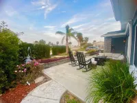Charming 2-bedroom house in marvelous Ormond Beach with WiFi, AC. Great getaway!