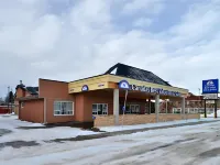 Motel 6 Lethbridge, AB Hotels near University of Lethbridge