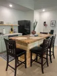 a modern HIDEOUT, cozy and quiet, minutes from downtown Athens and UGA!