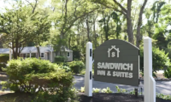 薩迪沃旗賓館 桑威奇酒店