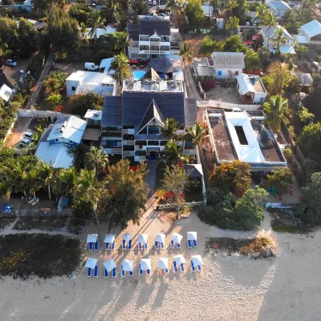 Le Nautile Beachfront