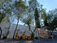 Saan Rak Resort