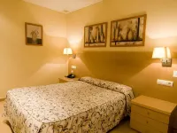 Hotel Ciutat de Sant Adria Hotels in Santa Coloma de Gramenet