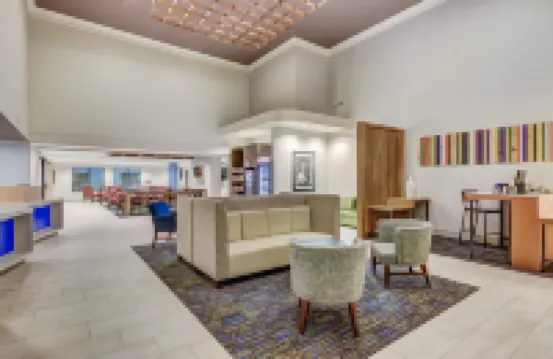 Holiday Inn Express & Suites GREENVILLE AIRPORT by IHG