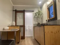 Beautiful little Studio, with an outdoor area- 5 minute walk to the Beach!
