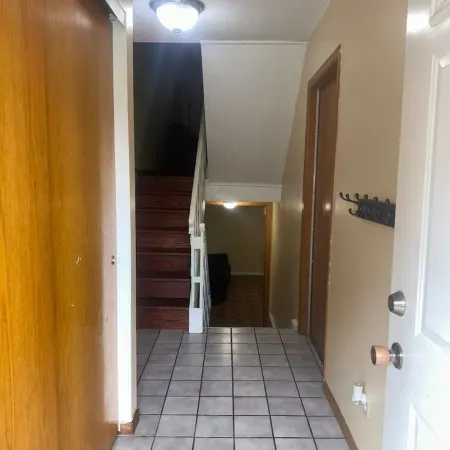 3-bedroom townhome in Eagan MN close to the Mall of America, and  MSP Airport.