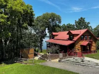 Lakefront log cabin over looking Walter George Reservoir, aka Lake Eufaula, Al