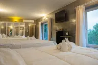 On the Rock Chaiyaphum Bed & Breakfast Hotels in Amphoe Kaeng Khro