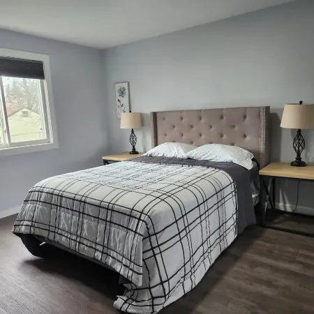 Spacious House in Federal Way - Perfectly Located Отели рядом с достопримечательностью «Рододендрон Спесис Ботаникал Гарден»