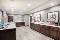 Hampton Inn Rochester-Penfield Hotels in Webster