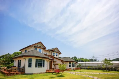 Seogwipo Jeju Mido Pension Hotels in Seongsan Llchulbong/Pyoseon-Myeon