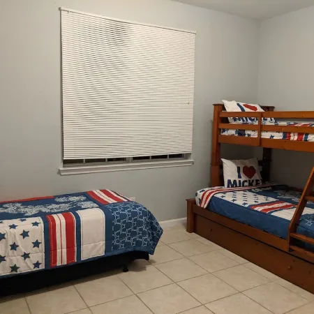 Your Next Magical Getaway! Spacious 3 Bedroom, 2 Bath Condo in Gated Community.