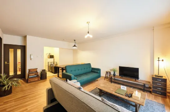 雅庭 山花 鄰近藻巖山的酒店