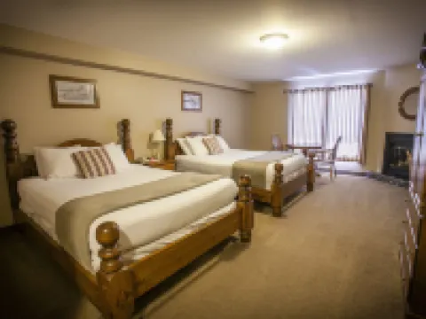 Seacliffe Inn Hotels in Leamington