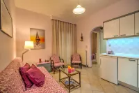 BBQ, Balcony, 42Mbps, King, Backyard, Full Kitchen-1