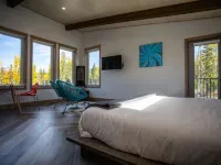 Blackstone B&B Hotels in Fernie