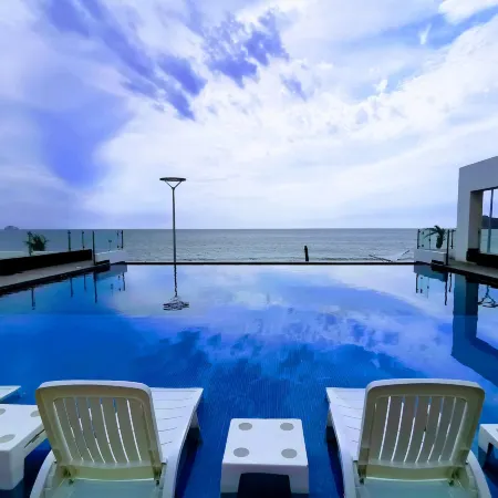 Coral Island Beach View Hotel