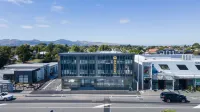 Golden Hotel Hotels in Christchurch