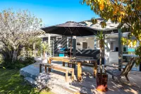 Driftwood Beach House with Spa Pool -  Holiday Villas