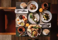 M Boutique Hotel - Designed for Adults - Desayuno