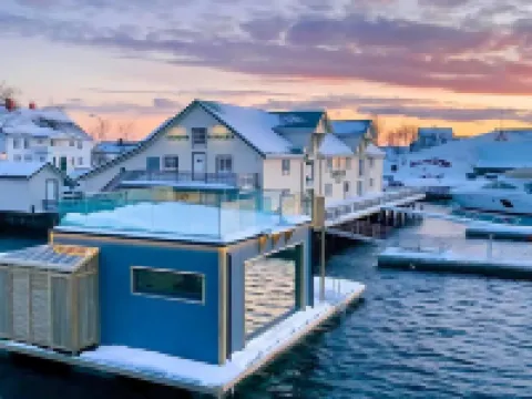 Svinøya Rorbuer Hotels in Vagan